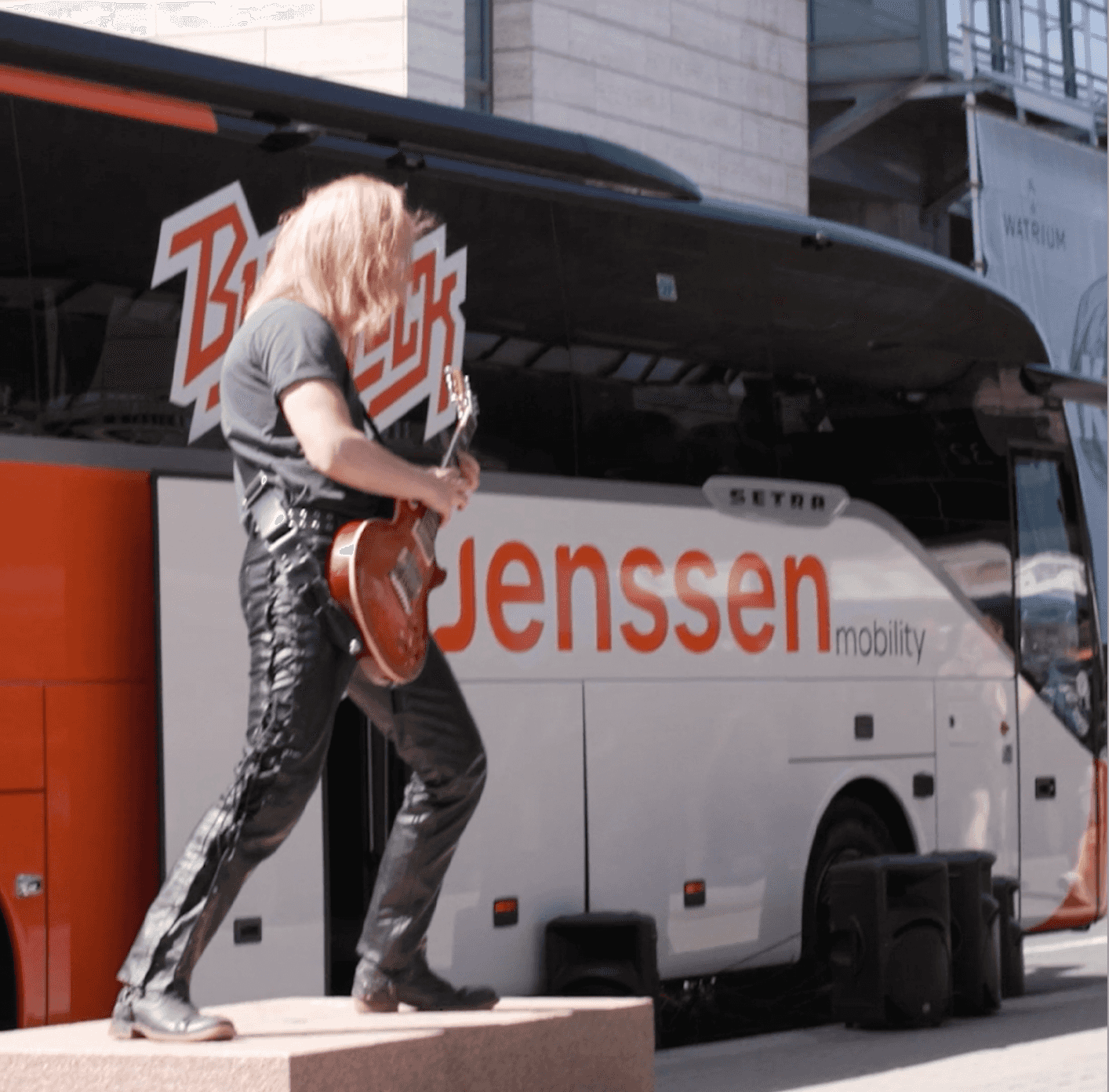 https://admin.jenssenmobility.no/wp-content/uploads/2025/06/bus-of-rock-bilde.png